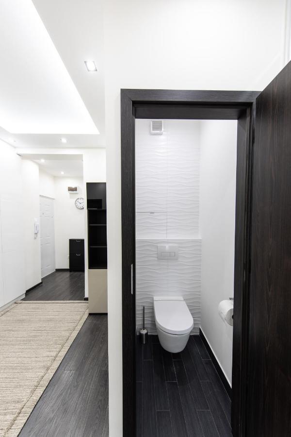Spacious 3-Room Apartment With Free Parking Будапеща Екстериор снимка