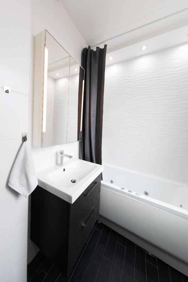 Spacious 3-Room Apartment With Free Parking Будапеща Екстериор снимка